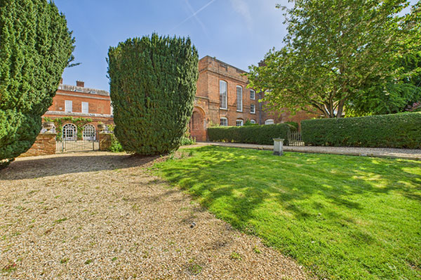 Prospect Estate Agency in Swallowfield