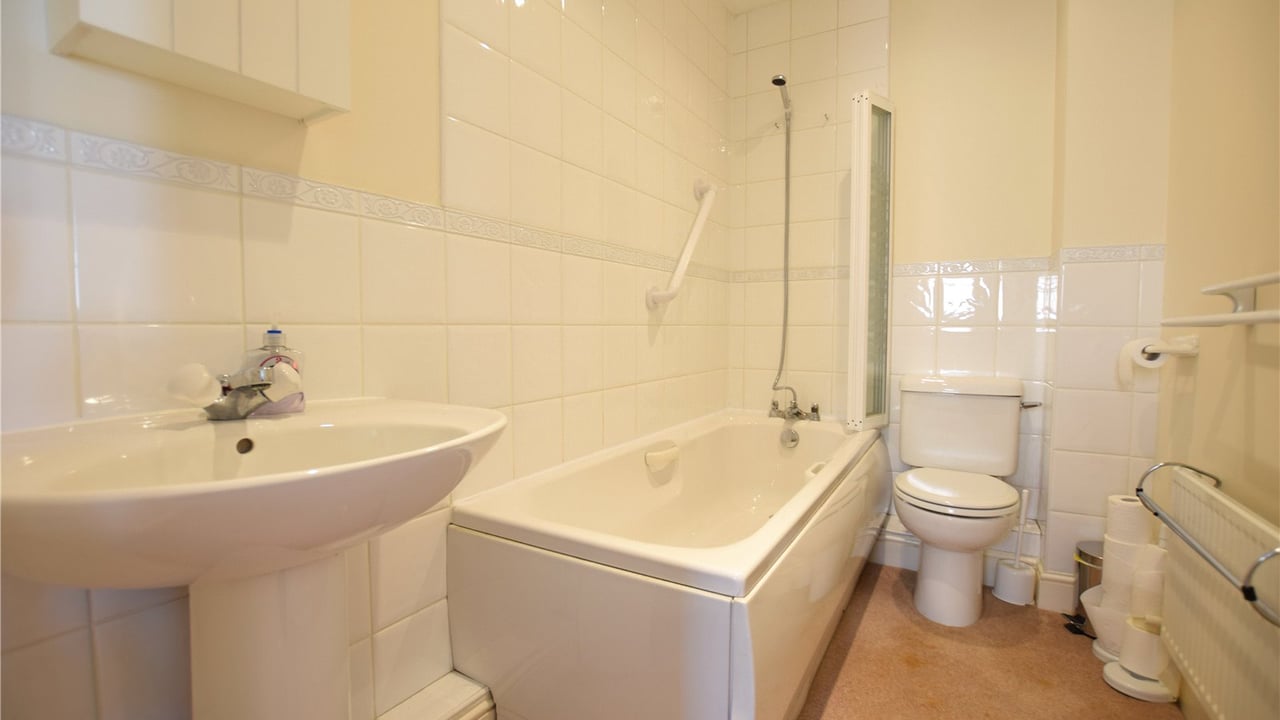 Picture No. 05 - Leverkusen Road, Bracknell