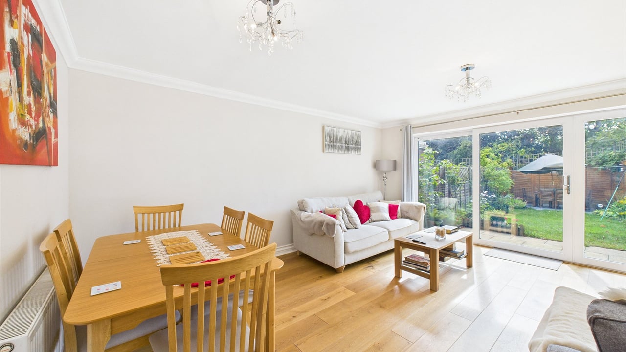 Picture No. 11 - Charlotte Mews, Farnborough