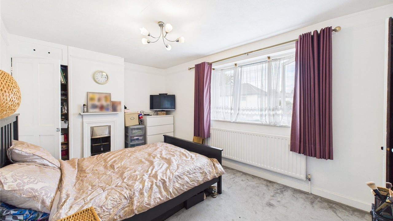 Picture No. 07 - Keith Lucas Road, Farnborough