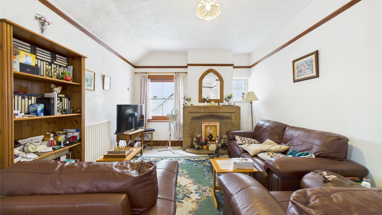 Picture No. 21 - Park Road, Farnborough