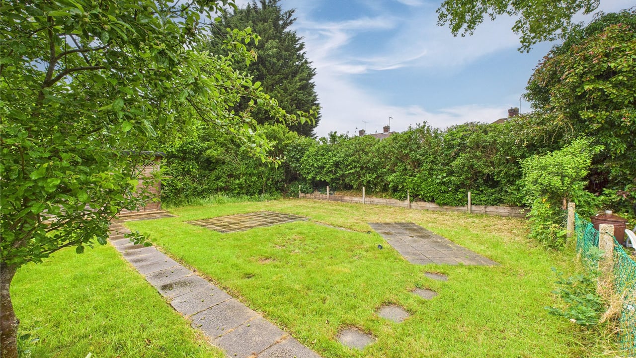 Garden - Fernhill Road, Farnborough