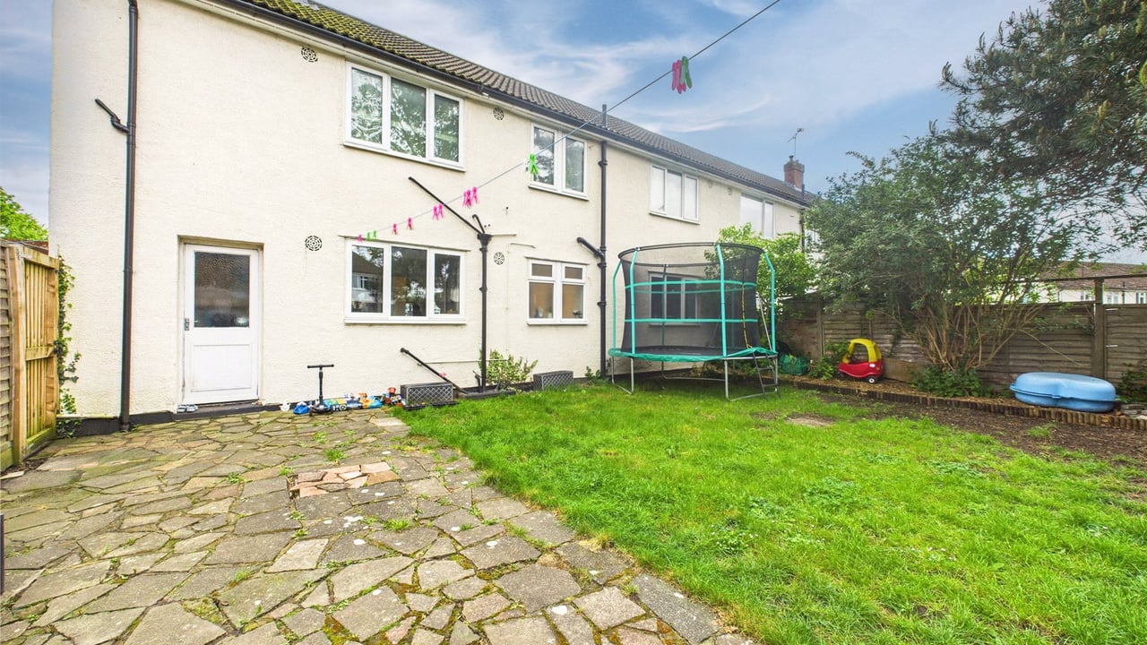 Picture No. 20 - Hawley Lane, Farnborough