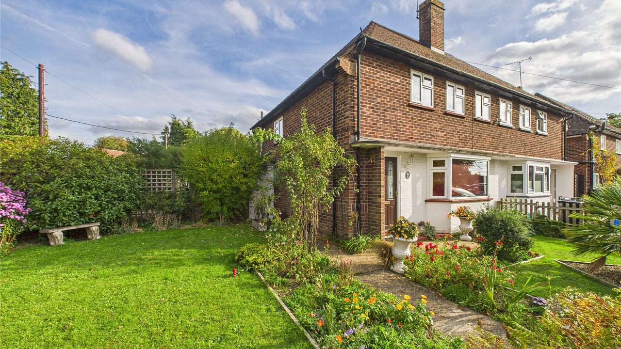 Picture No. 29 - Allnatt Avenue, Wokingham