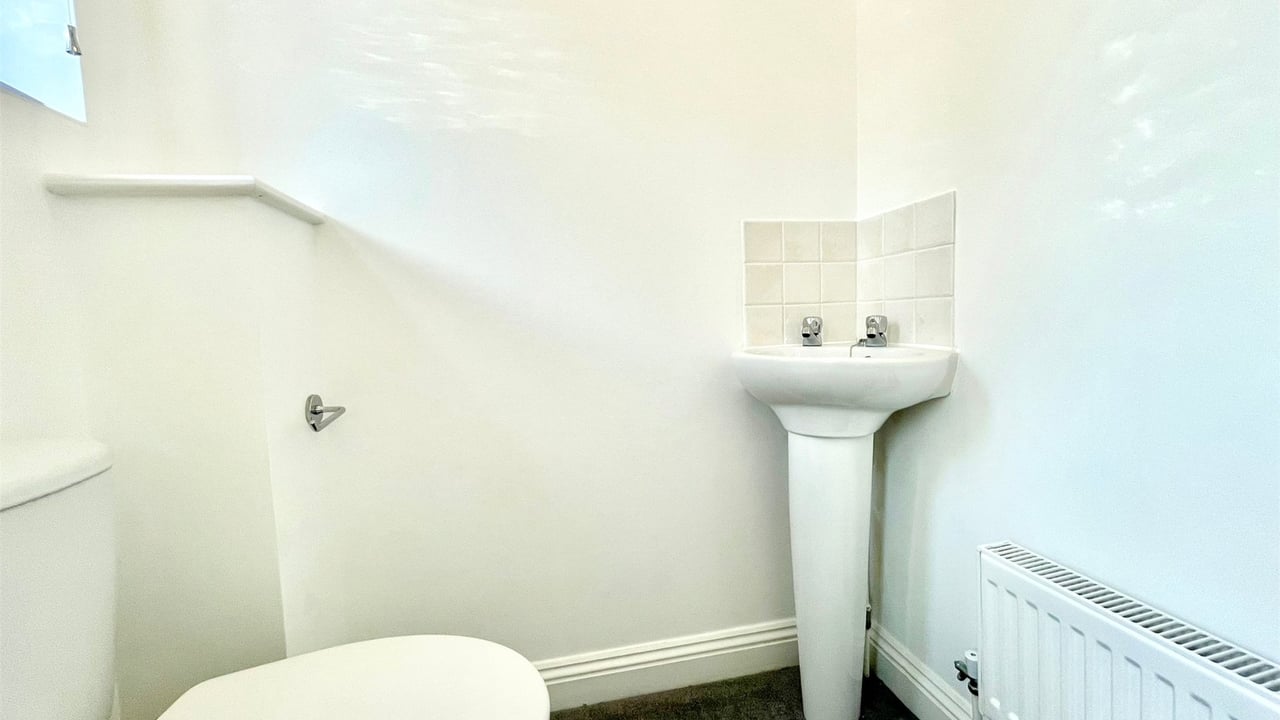 Picture No. 11 - Letts Green, Woodley