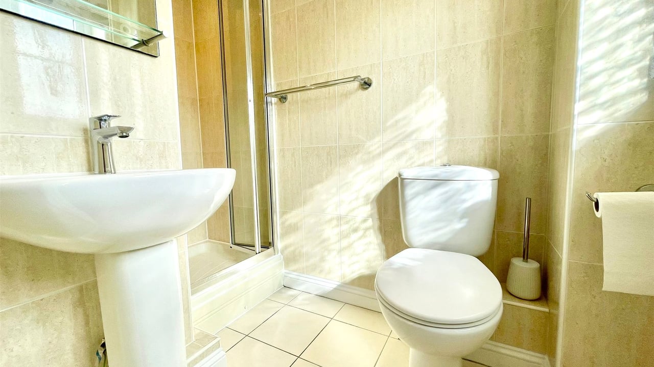 Picture No. 14 - Letts Green, Woodley