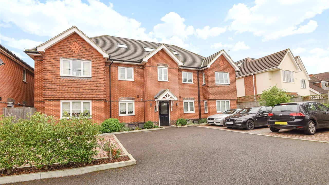 Picture No. 01 - Whitegates, Winnersh