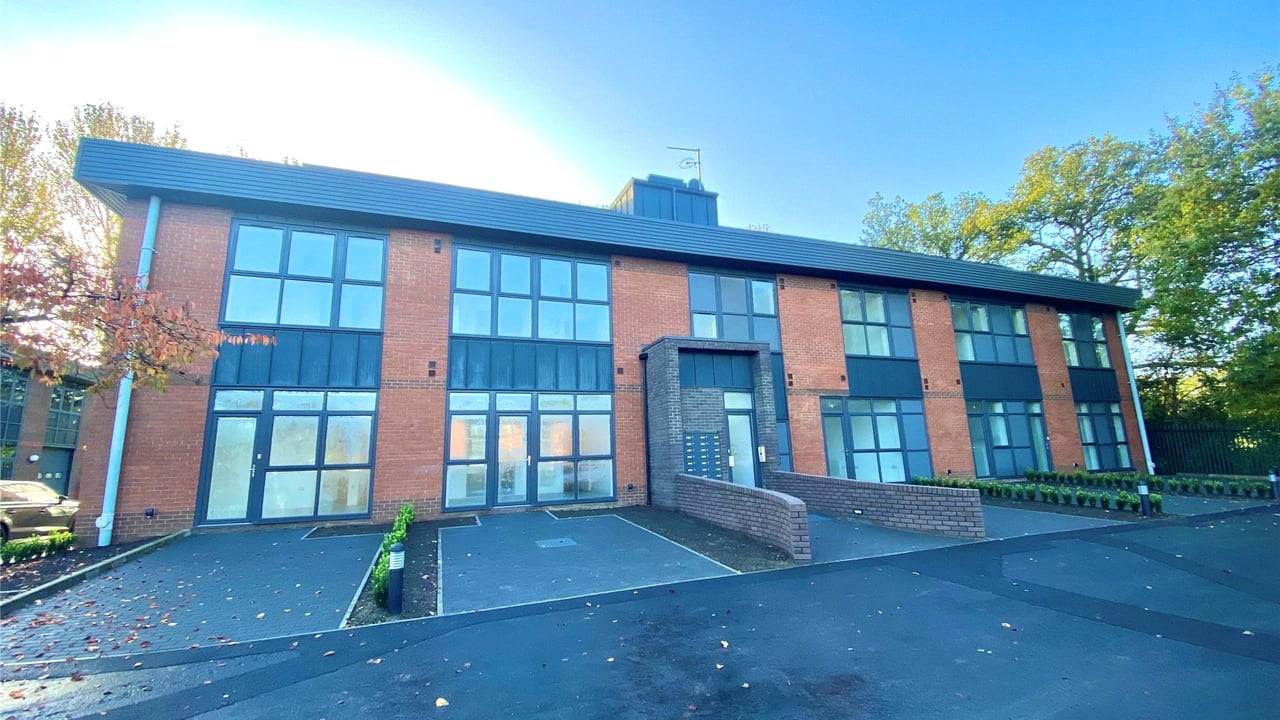 Picture No. 11 - Parkview House, Wokingham