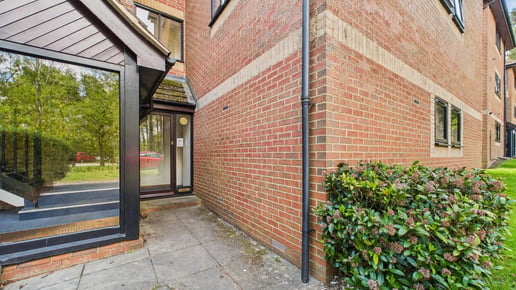 Wayland Close