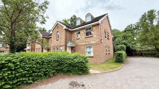 Poplar Close