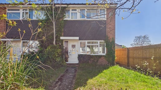 Ditton Park Road