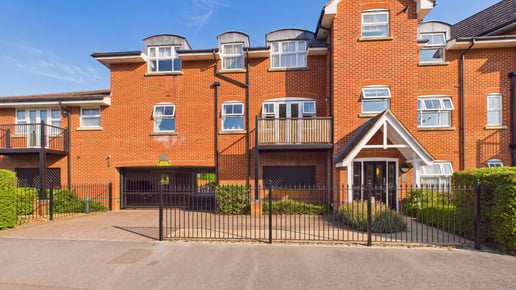 Burnham Court