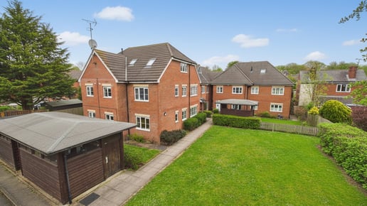 Hunters Court 430-436, Winnersh