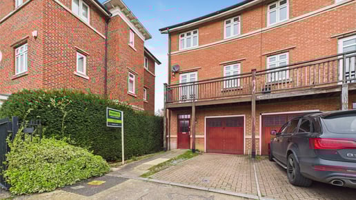 Wyatt Crescent, Reading