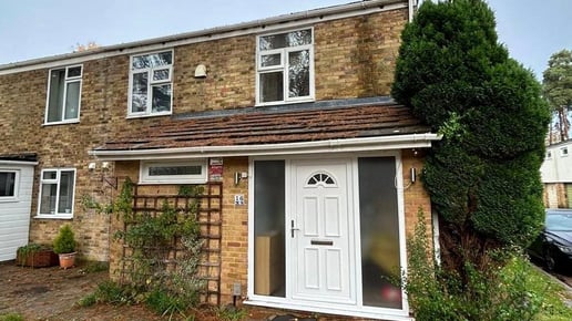 Bucklebury, Bracknell