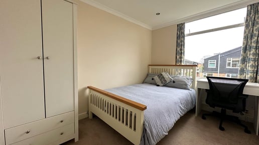 Lauradale, Berkshire