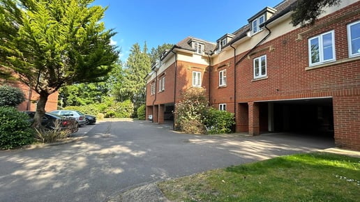 Marchmont Place, Bracknell