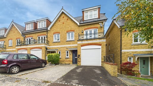 Bardeen Place, Bracknell