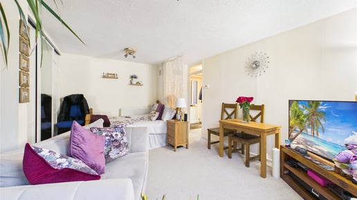 Maiden Place, Reading