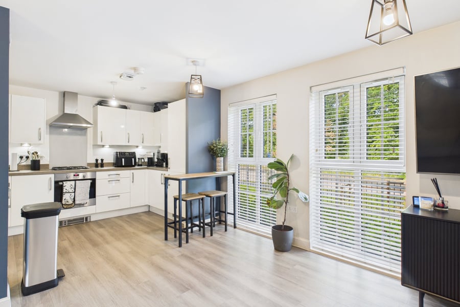 Charteris Close, Aldershot