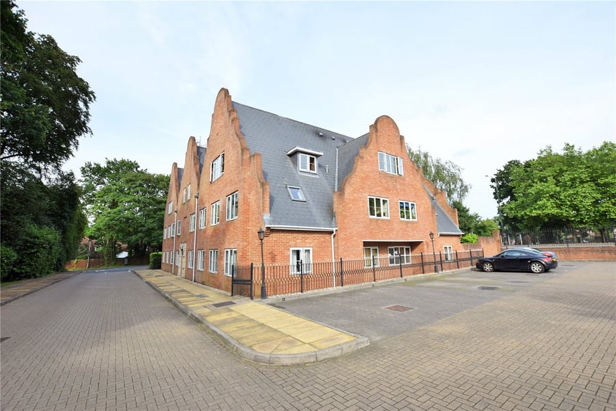 Paddock House, Ascot