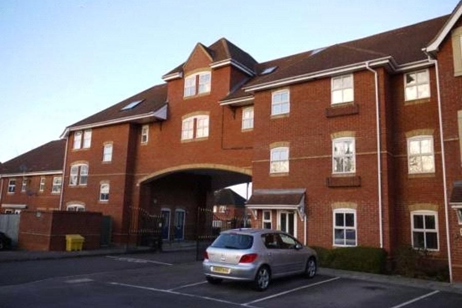 Bevan Gate, Bracknell