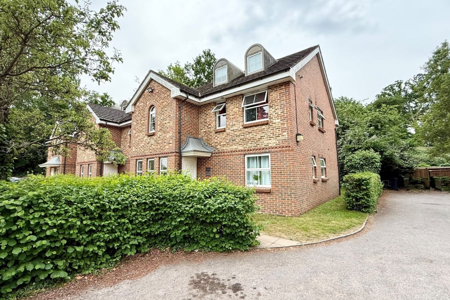 Poplar Close, Berkshire