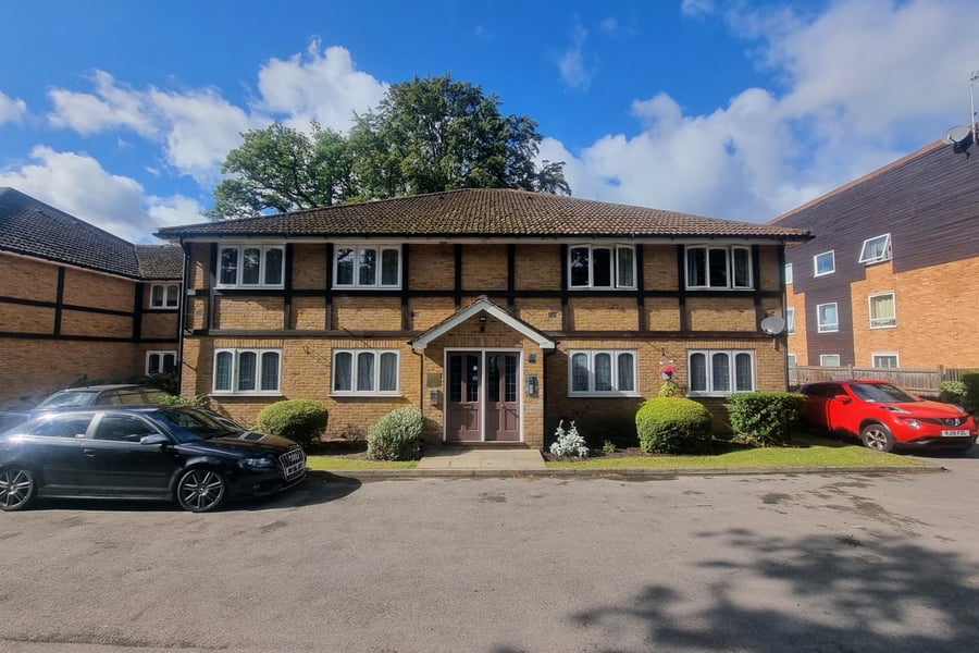 Aragon Court, Bracknell