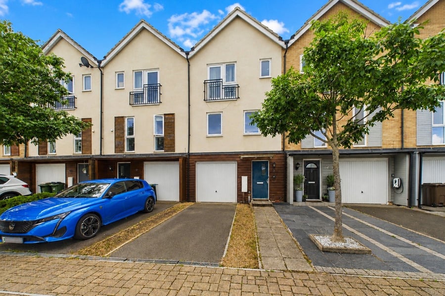 Tempest Mews, Bracknell