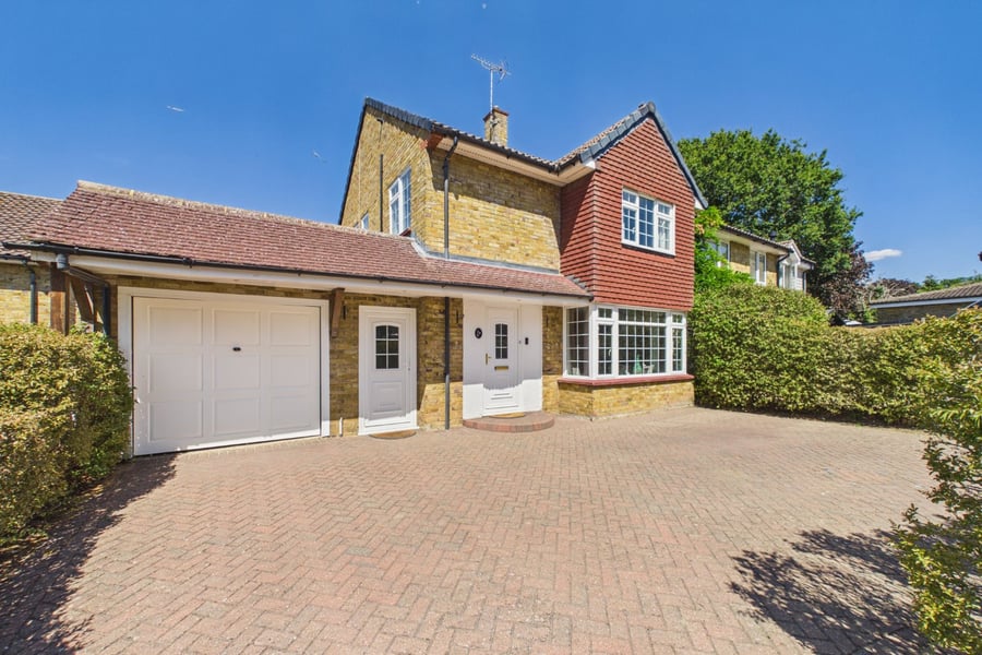 Makepiece Road, Bracknell