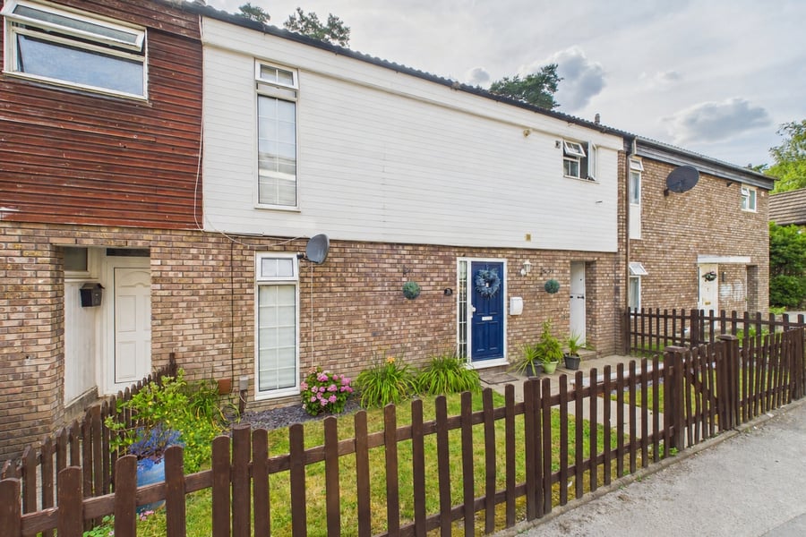 Prescott, Bracknell