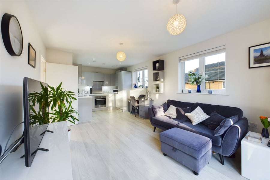 Hurst Avenue, Camberley