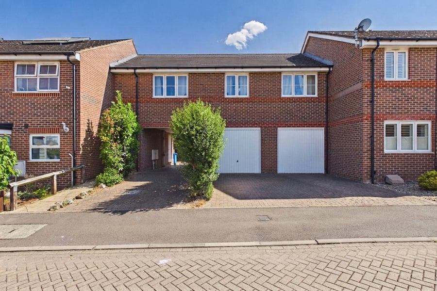 Woodvale Road, Farnborough