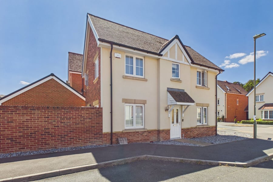 Yeomans Lane, Camberley