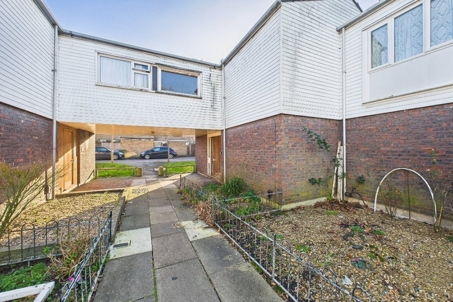 Bracklesham Close, Farnborough