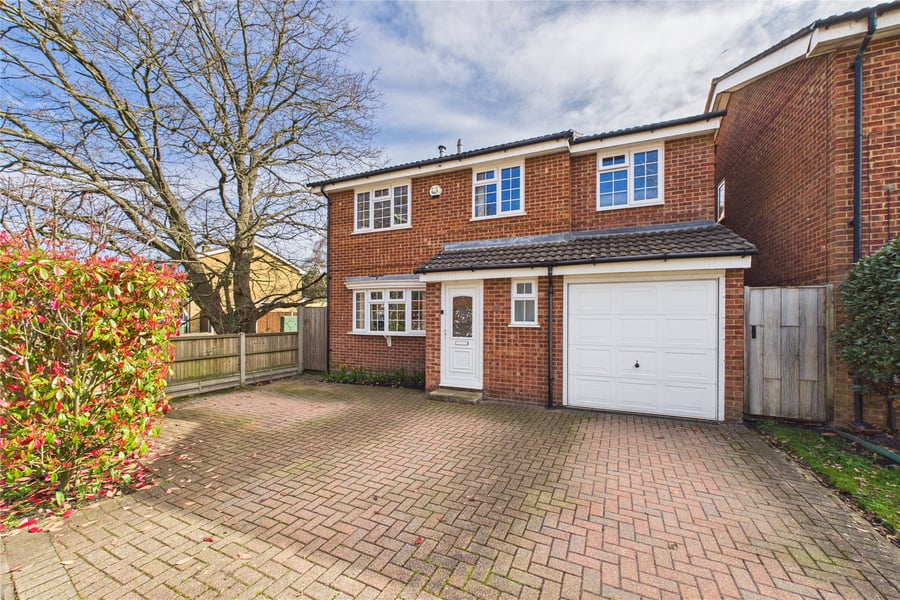 Sandy Lane, Farnborough