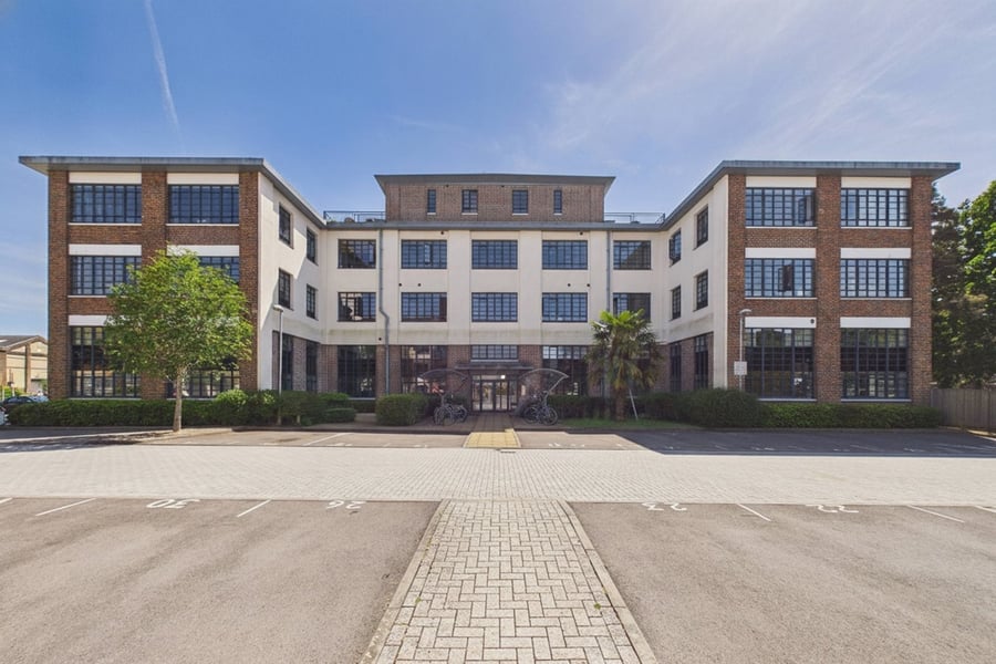 O'Gorman Avenue, Farnborough