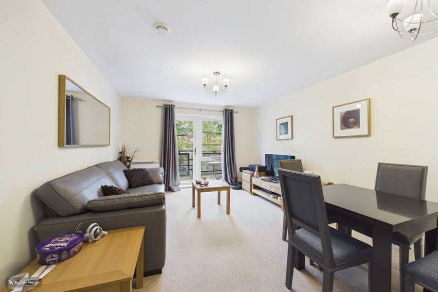 Lynx Court, Farnborough