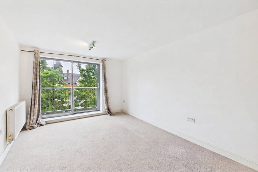Coombe Way, Hampshire