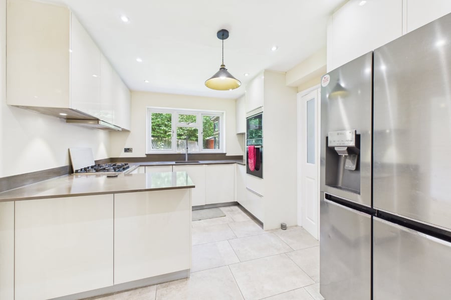 Calshot Way, Camberley