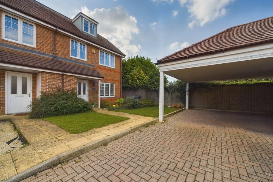 Larchfield Road, Maidenhead