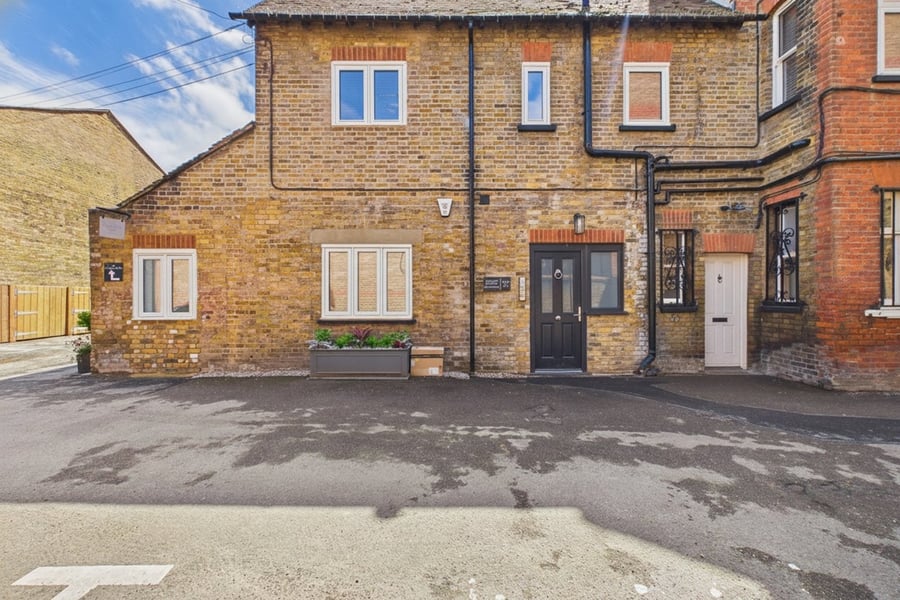 St. Leonards Road, Berkshire