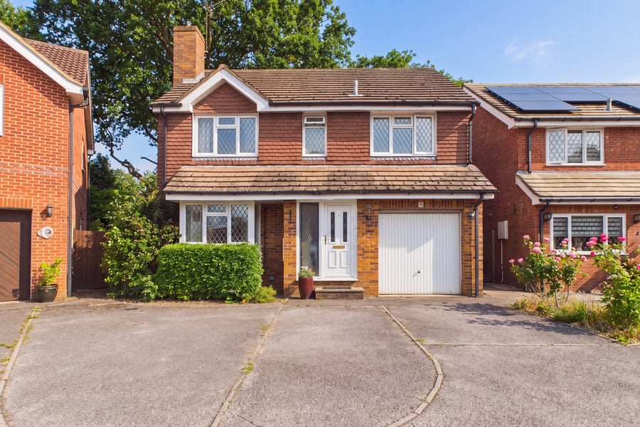 Priors Close, Maidenhead
