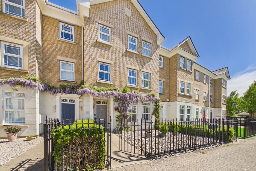 Drifters Drive, Camberley