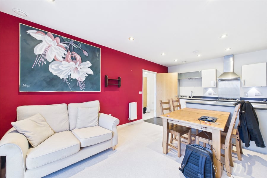 Deveron Drive, Reading