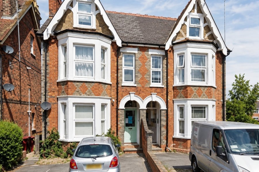 Tilehurst Road, Reading
