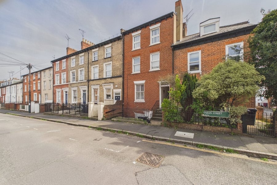 Zinzan Street, Reading