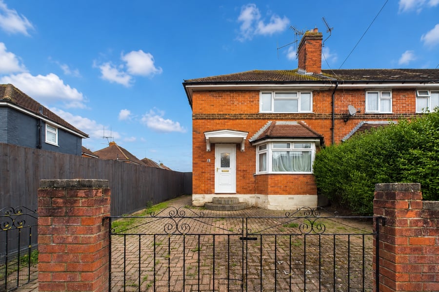 Blagdon Road, Reading