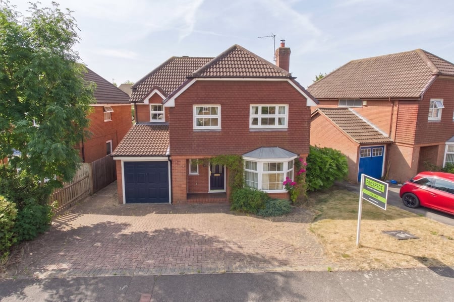 Constable Way, Sandhurst