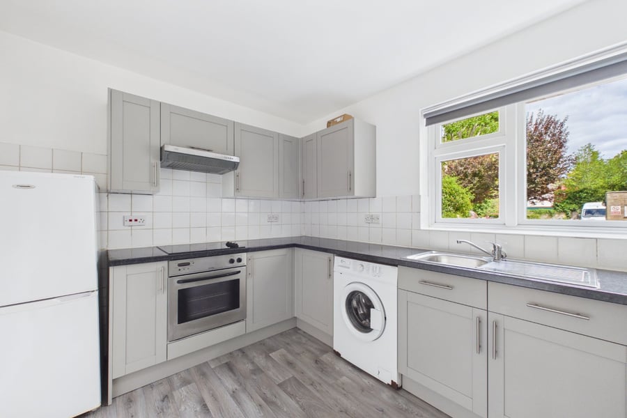 Kingston Road, Surrey
